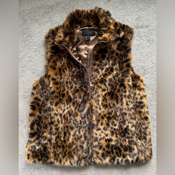 J. Crew Jackets & Blazers - J. Crew Leopard Print Faux Fur Vest